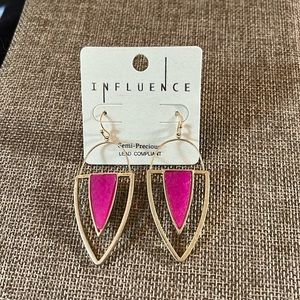 Gold Toned Dangly Pierced Earring with Hot Pink Semi-Precious Highlights. NWT